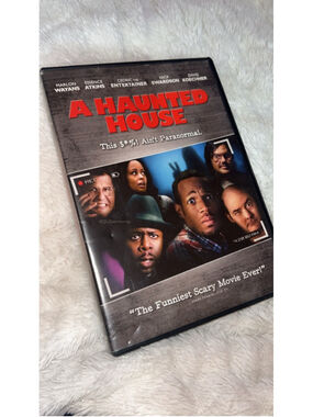 Unisex Universal Pictures A Haunted House DVD One Size Black Red